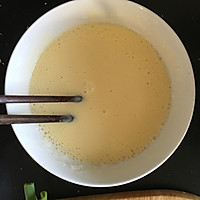 黄金鸡蛋软饼的做法图解1