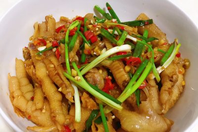 百香果无骨鸡爪