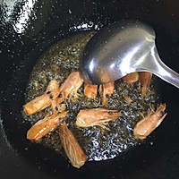 青萝卜大虾汤的做法图解4
