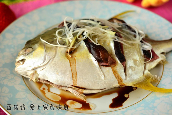 清蒸鲳鱼