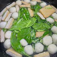 青菜鱼丸蛋皮汤的做法图解6