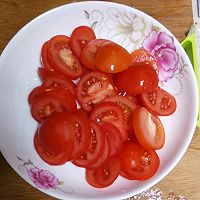 蒜香西红柿炒蛋的做法图解2