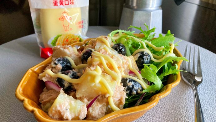 地中海风金枪鱼土豆沙拉