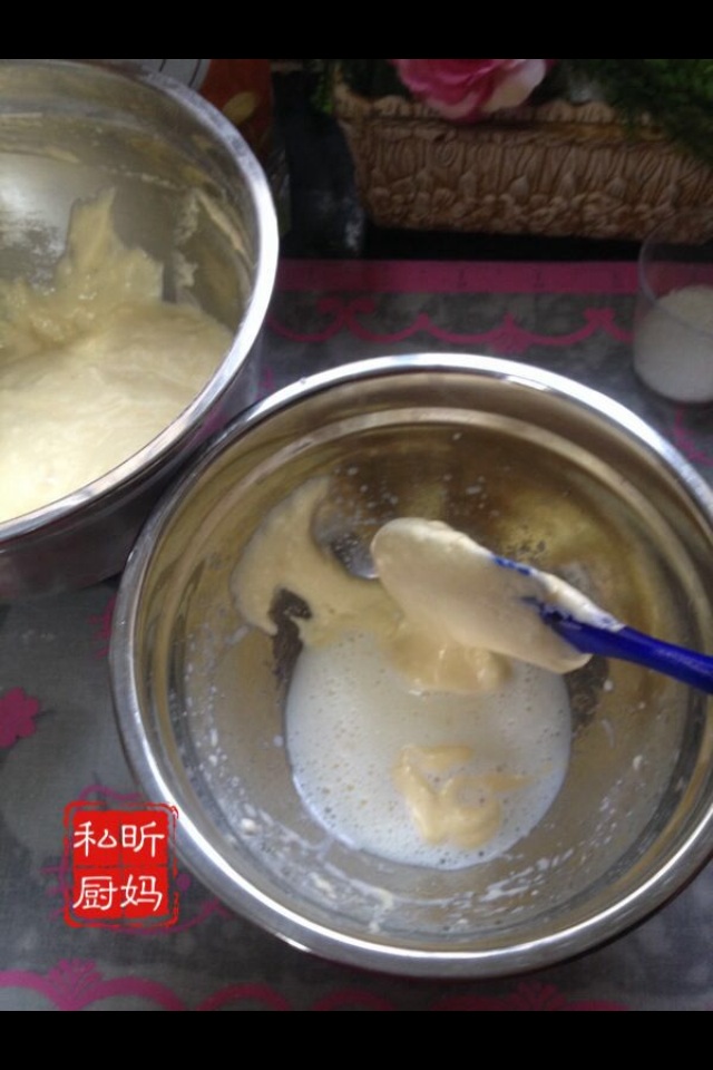 圣诞老人小蛋糕的做法图解10