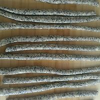 黑芝麻花生牛扎糖的做法图解10