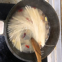 腊肉面条的做法图解6