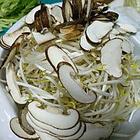 韩式辣鸡丁炒面的做法图解3