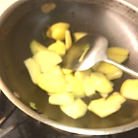 羊排土豆炖粉条的做法图解7