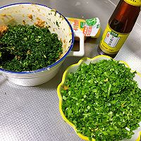 #太太乐鲜鸡汁芝麻香油# 荠菜猪肉馅手工饺子的做法图解12