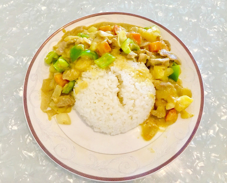 咖喱土豆里脊饭的做法