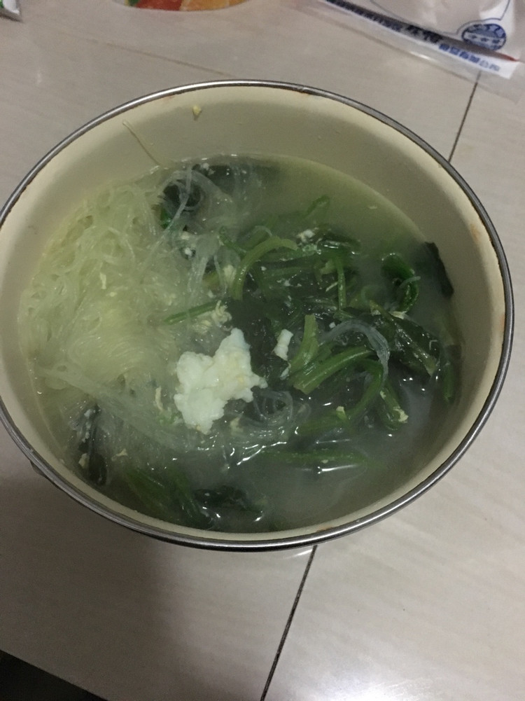 菠菜粉丝汤无油版的做法