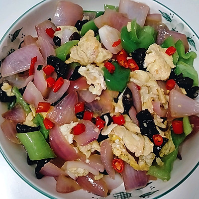 洋葱炒鸡蛋