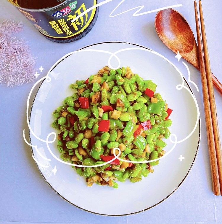 青椒毛豆炒香菇的做法