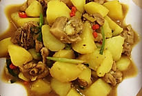 鸡腿肉焖土豆的做法