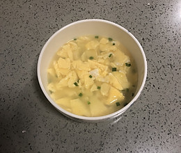 蛋片汤~5分钟快手早餐的做法