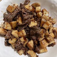 黑椒牛肉鸡腿菇的做法图解8