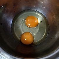 韭菜末鸡蛋的做法图解1