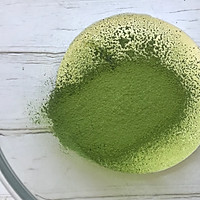 #餐桌上的春日限定#抹茶红豆雪媚娘的做法图解8