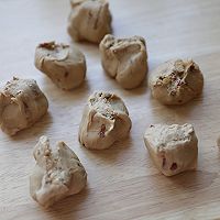 红糖大枣开花馒头的做法图解10