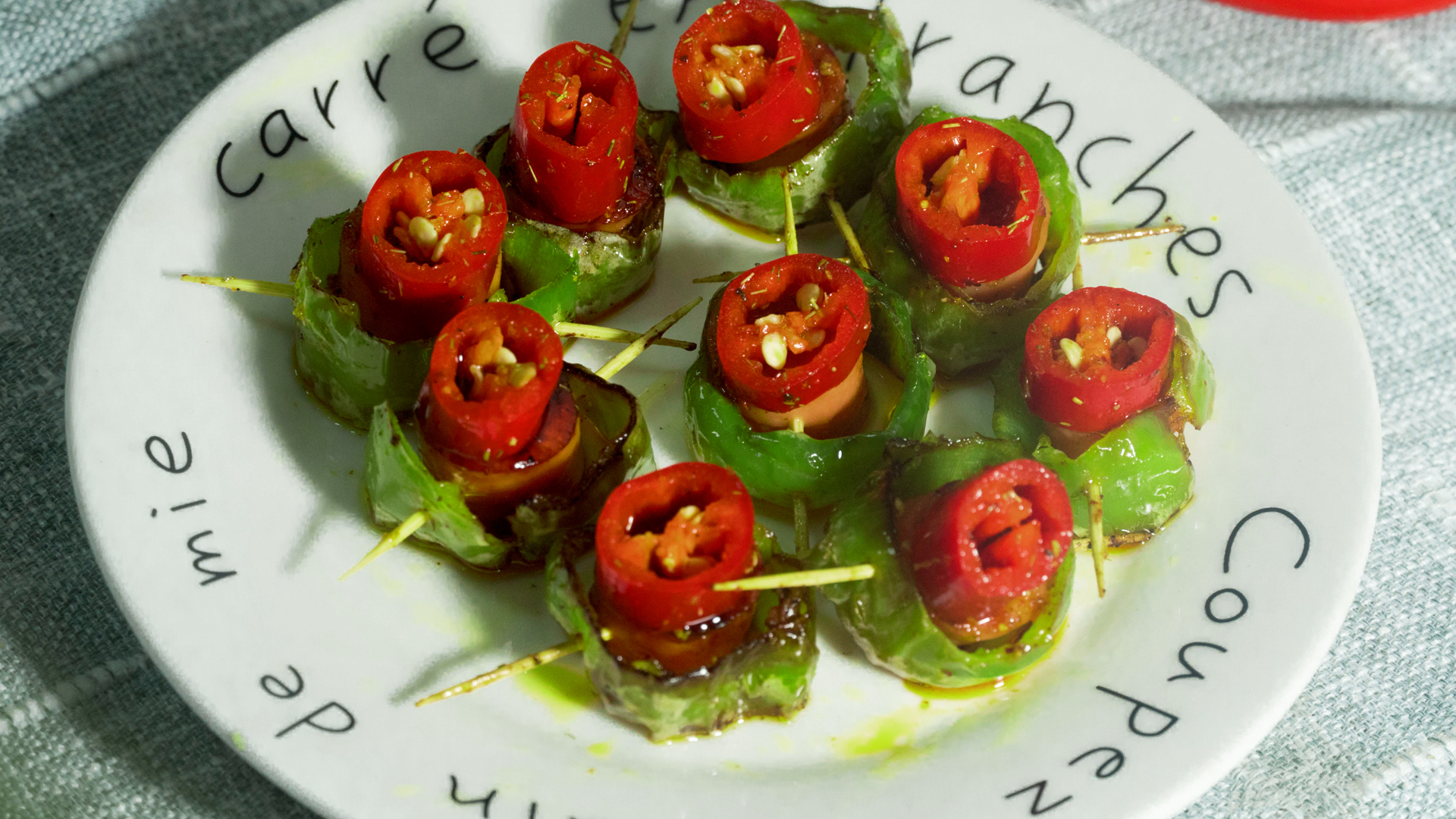 Green pepper and ham ring