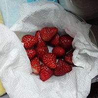草莓蛋糕卷的做法图解12
