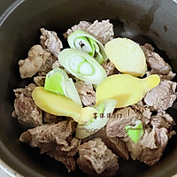 #开启冬日滋补新吃法#萝卜炖牛肉的做法图解3
