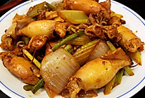 一大口倍儿满足 酱爆笔管鱼（籽乌）的做法