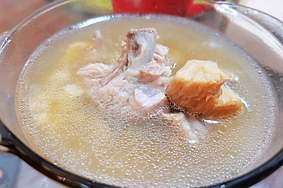 猴头薏米排骨汤