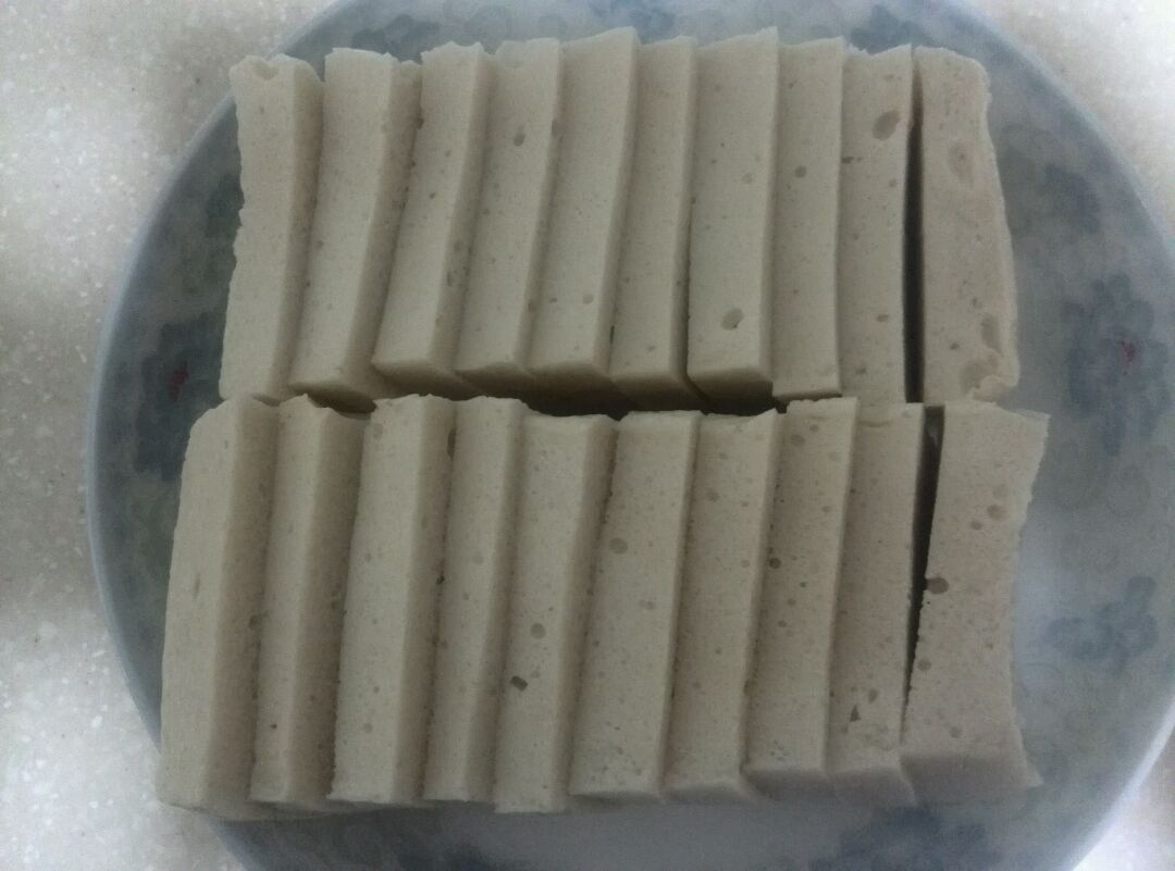 酸木瓜炖鲈鱼的做法图解3