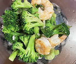 爽口好吃的西兰花炒青虾的做法