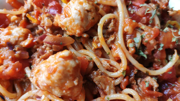 牛肉鱼丸番茄意面