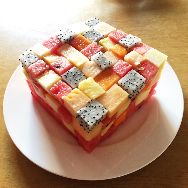 【纯水果蛋糕】水果积木！零脂肪减肥生日蛋糕。的做法图解3