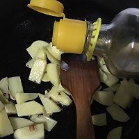 土豆炖牛肉的做法图解4