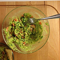 墨西哥鳄梨酱(guacamole)的做法图解7