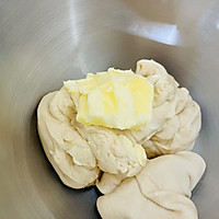#打工人的健康餐#一次发酵｜奶香雪芙排包的做法图解4