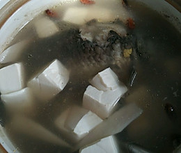 淮山鲫鱼豆腐汤的做法