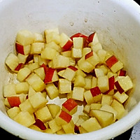 【蔓德拉的厨房】焦糖苹果蒸面包的做法图解4