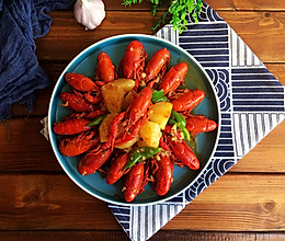 蒜蓉龙虾烩土豆的做法