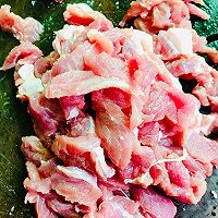 #中小学生做饭指南#花菜炒肉片的做法图解2