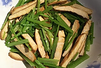 芹菜豆干的做法
