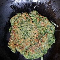 韭菜鸡蛋饼的做法图解5