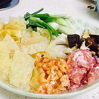 香菇虾米炒肉皮的做法图解2