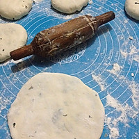 蒲公英猪肉陷麦饼的做法图解2
