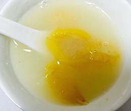 枇杷白木耳甜汤的做法