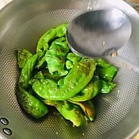 5️⃣毛钱就可以做一盘虎皮青椒的做法图解3