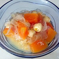 木瓜莲子银耳煲的做法图解5