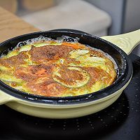 #金龙鱼橄调-橄想橄做# 酥香水嫩的西葫芦烘蛋的做法图解9