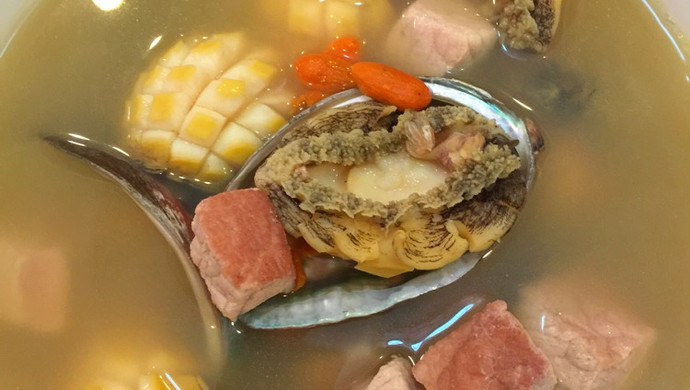 鲜鲍鱼瘦肉汤