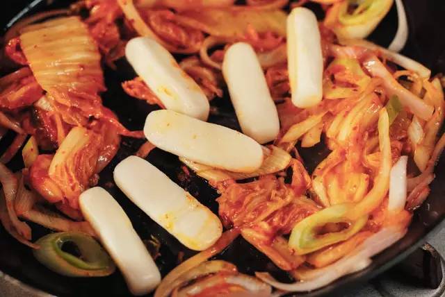 泡菜芝心年糕｜日食记的做法图解7