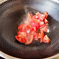 低脂低卡营养美味家常番茄炒金针菇的做法图解3